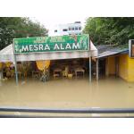 Help The Flood Victims (1)